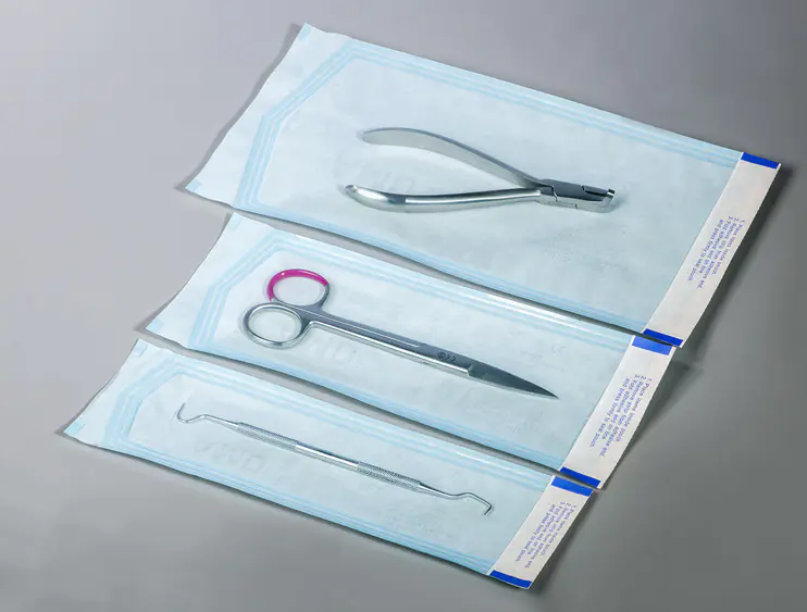 자동 밀봉 멸균 백은 어떻게 의료 기기의 멸균 장벽을 보장합니까?